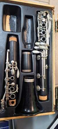 Vând clarinet Full Boehm Rc