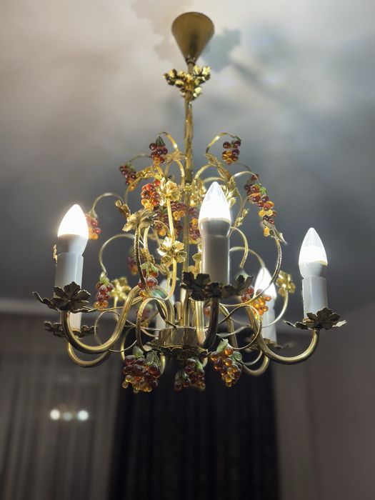 Продам люстру Чехия