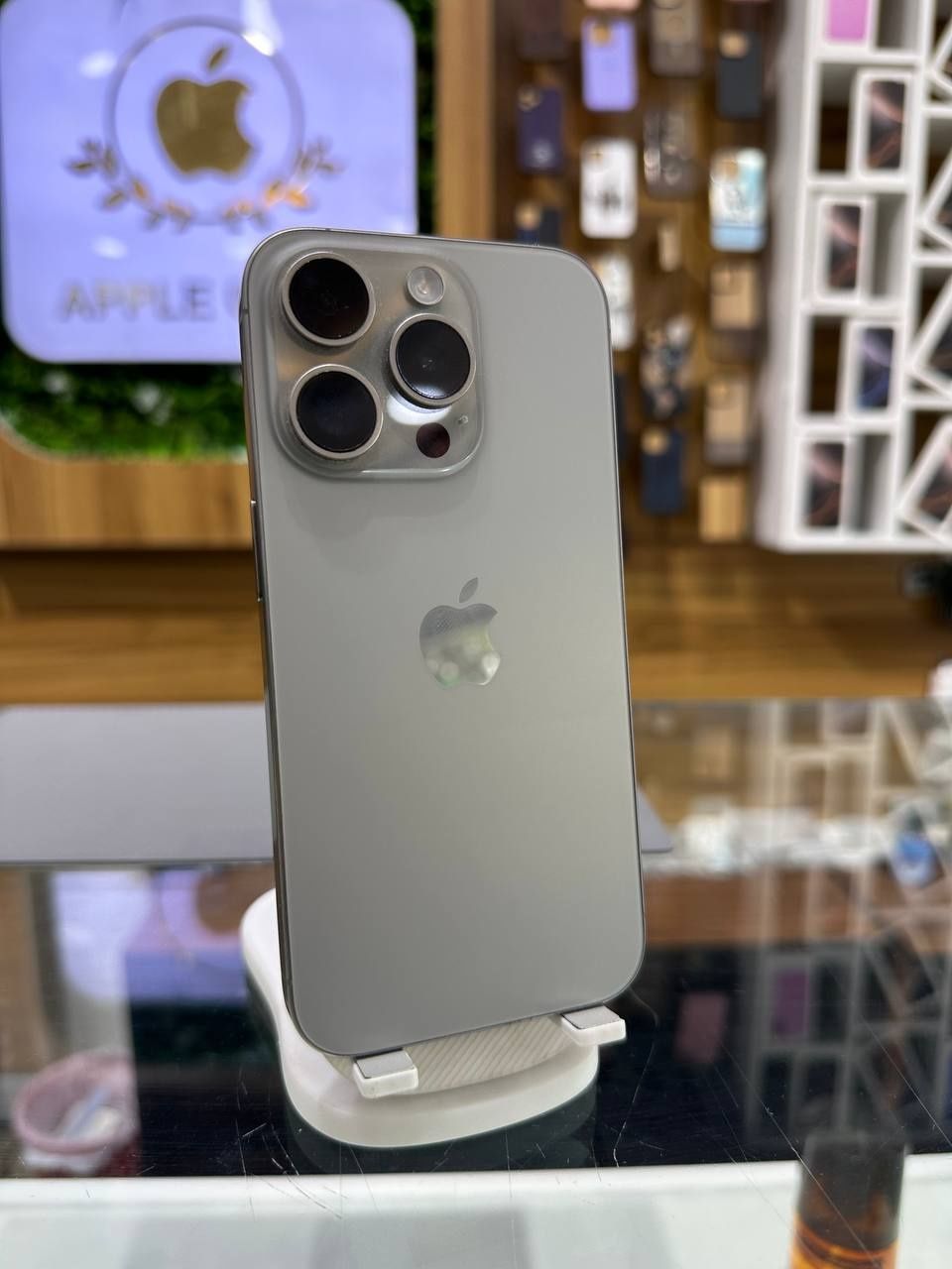 Iphone 15 Pro sotiladi