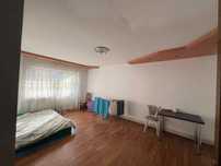 Apartament 4 camere ,2 bai,2 balcoane , decomandat ,Gojdu .