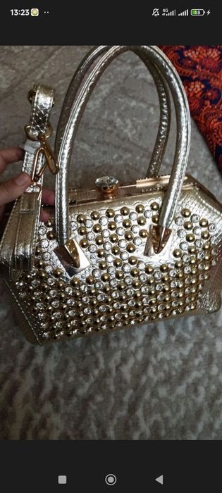 Sumka sarpobob yosh qizlar va kelinlar uchun