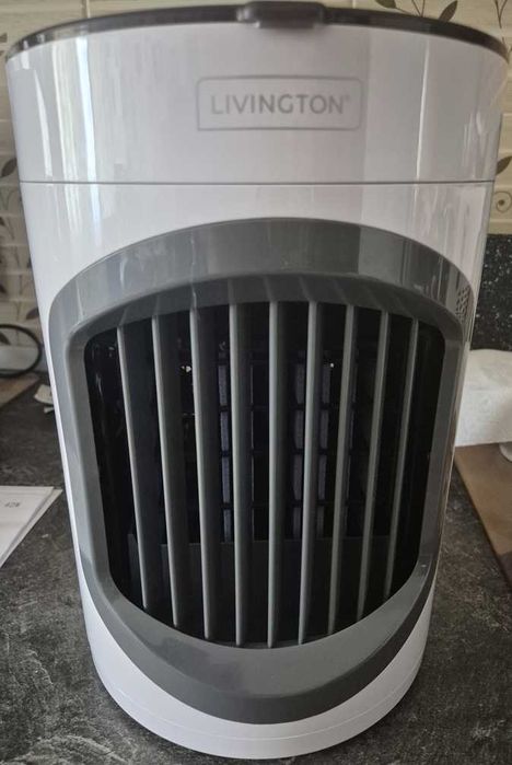 Mini răcitor de aer