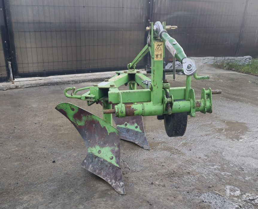 Vând tractoraș articulat 4x4 Goldoni 32cp cu freză și plug