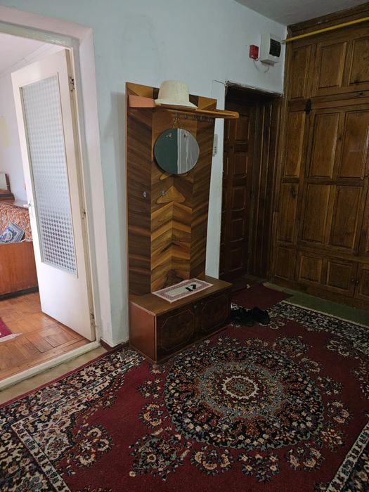 Apartament 2 camere situat in centru!!