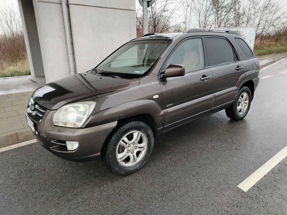 Kia Sportage, 150 к.с., Газ-бензин,обслужен,регистриран,всичко платено