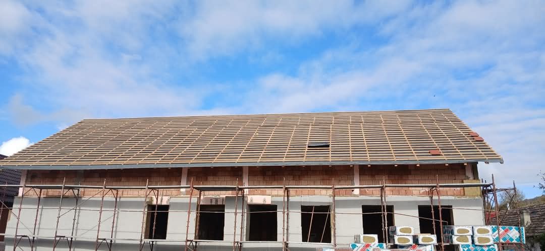 Velux sau alte mai multe detali la nr