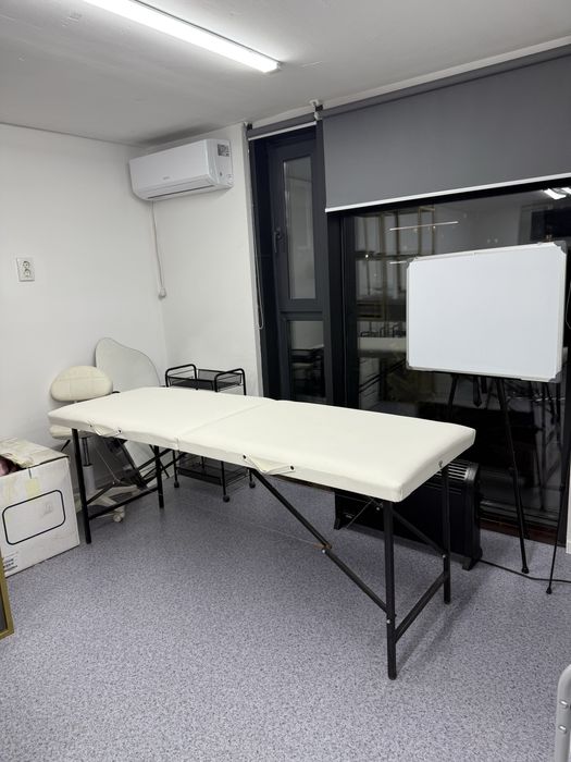 Кушетка для ресниц/бровей /массажа