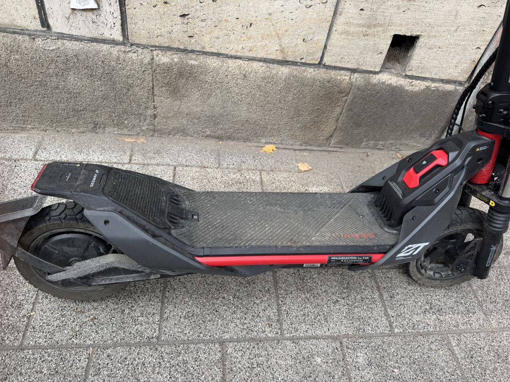 електрическа тротинетка segway kick scooter ZT3 PRO с гаранция