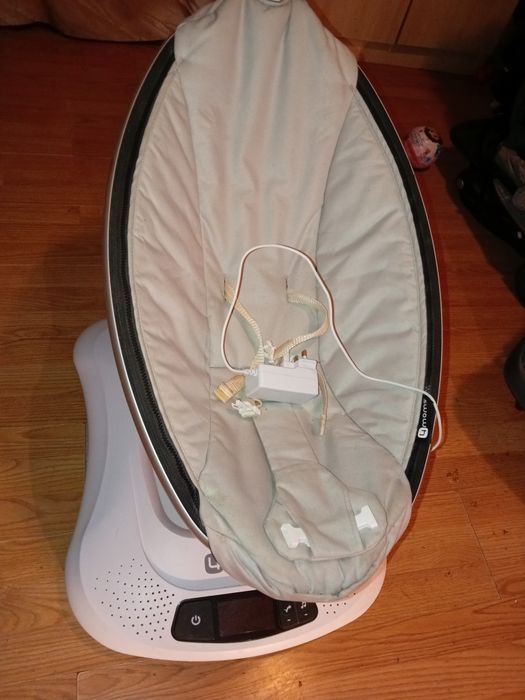 Balansoar electric bebeluși