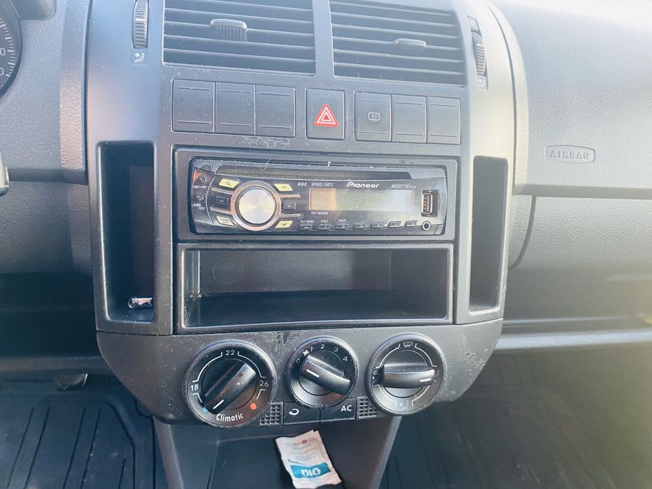 Volkswagen Polo 1,2 benzina