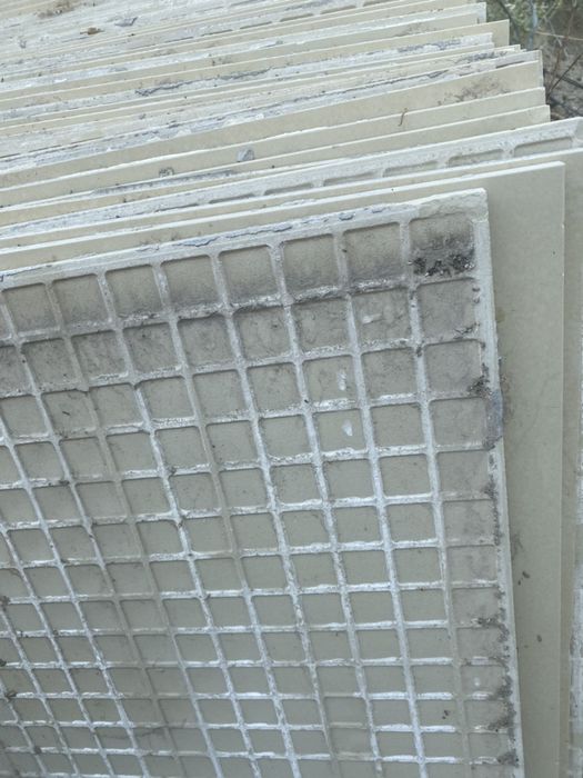 Кафель 60*60 хорошего качества 25 шт 55000 тг