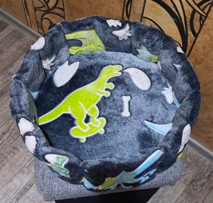 Продаётся лежак для  животных