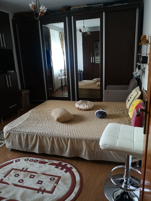 Proprietar, vând ap 3 camere  66.5 mp, Mărăței, curat, renovat