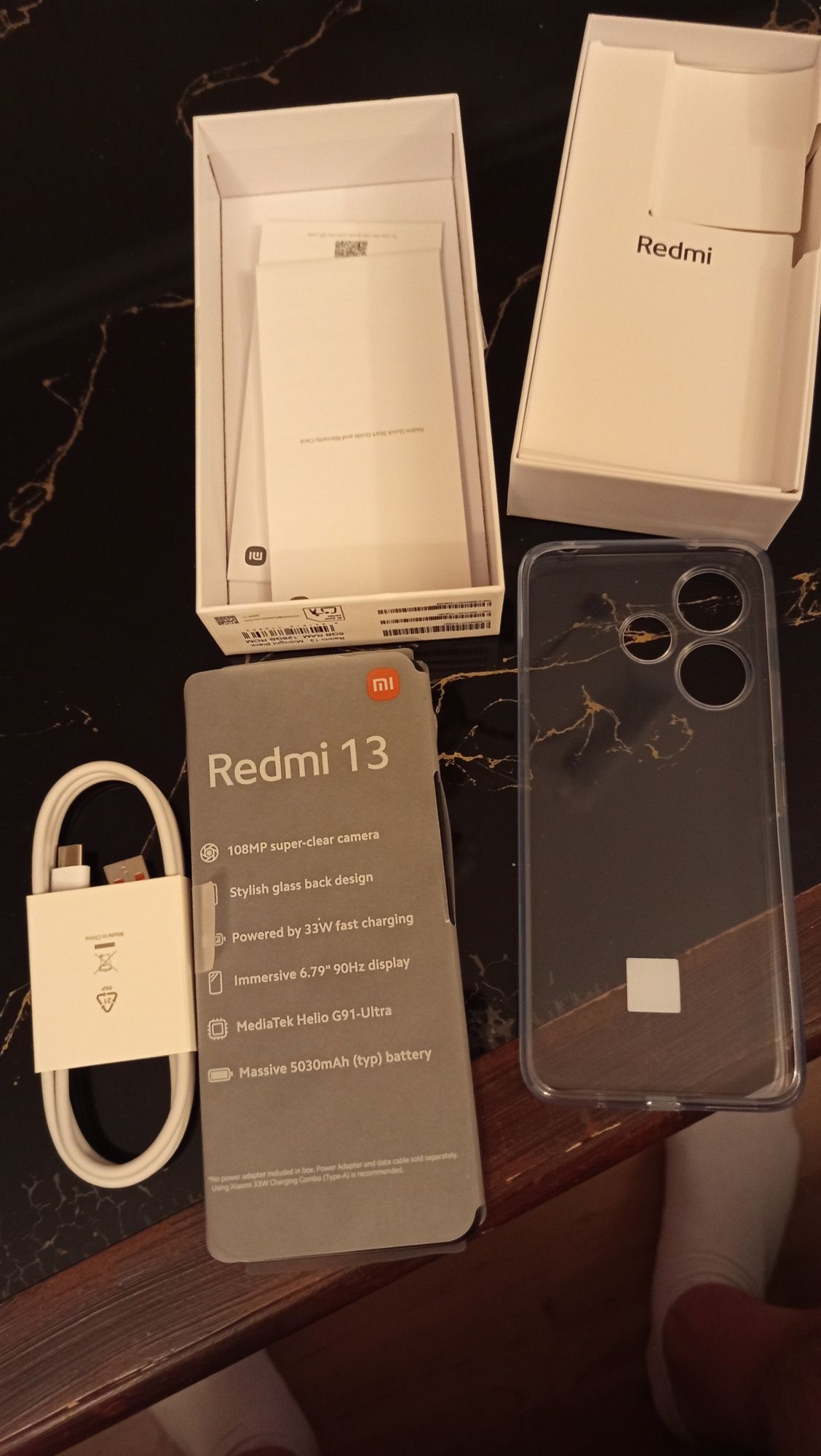 Телефон  XIAOMI REDMI 13 2г Гаранция,  256 GB, RAM 8 GB, 108+2 MP Нов
