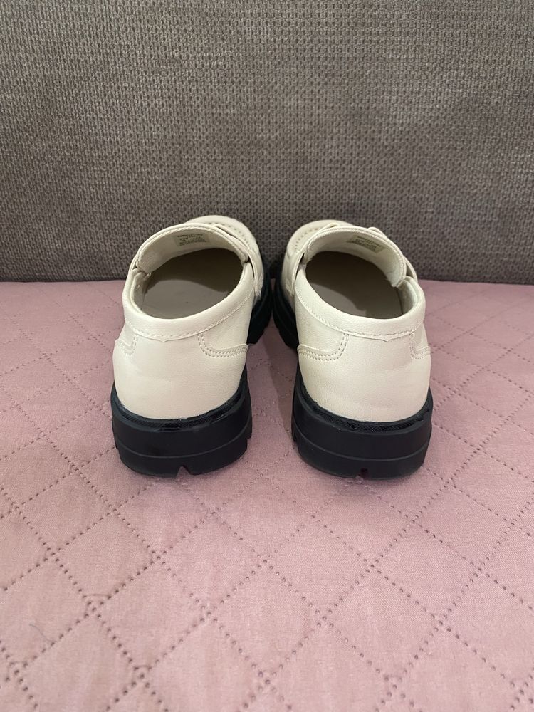 Обувки Zara 29 номер