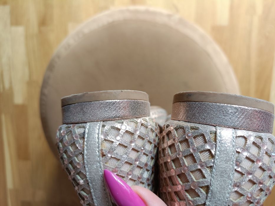 Sandale piele și balerini 37