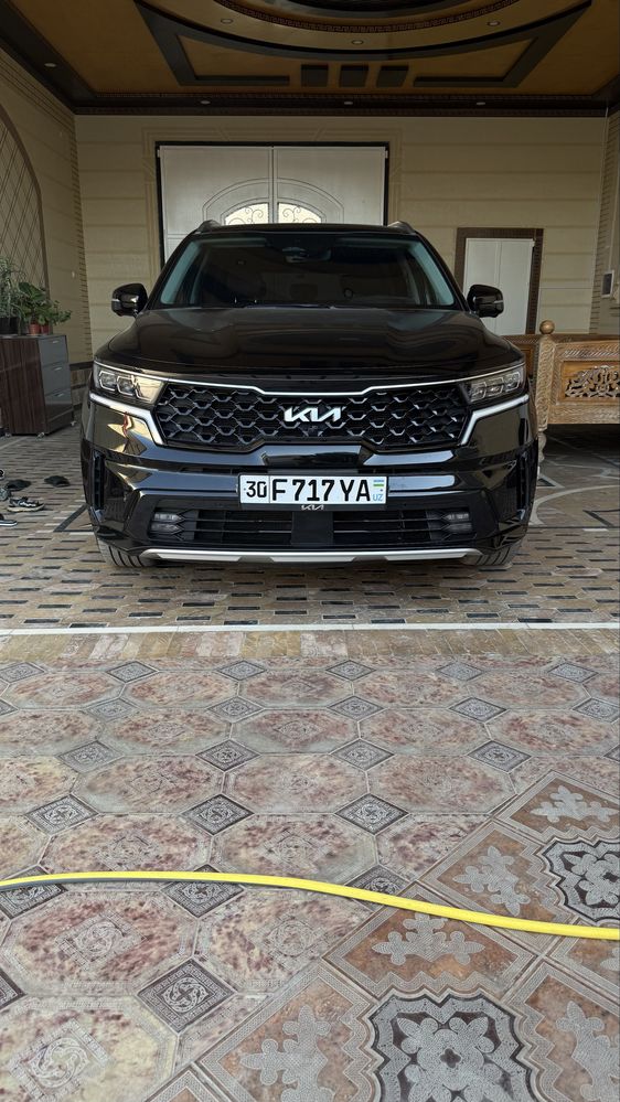 Kia Sorento 7kishilik eng full pozitsiya