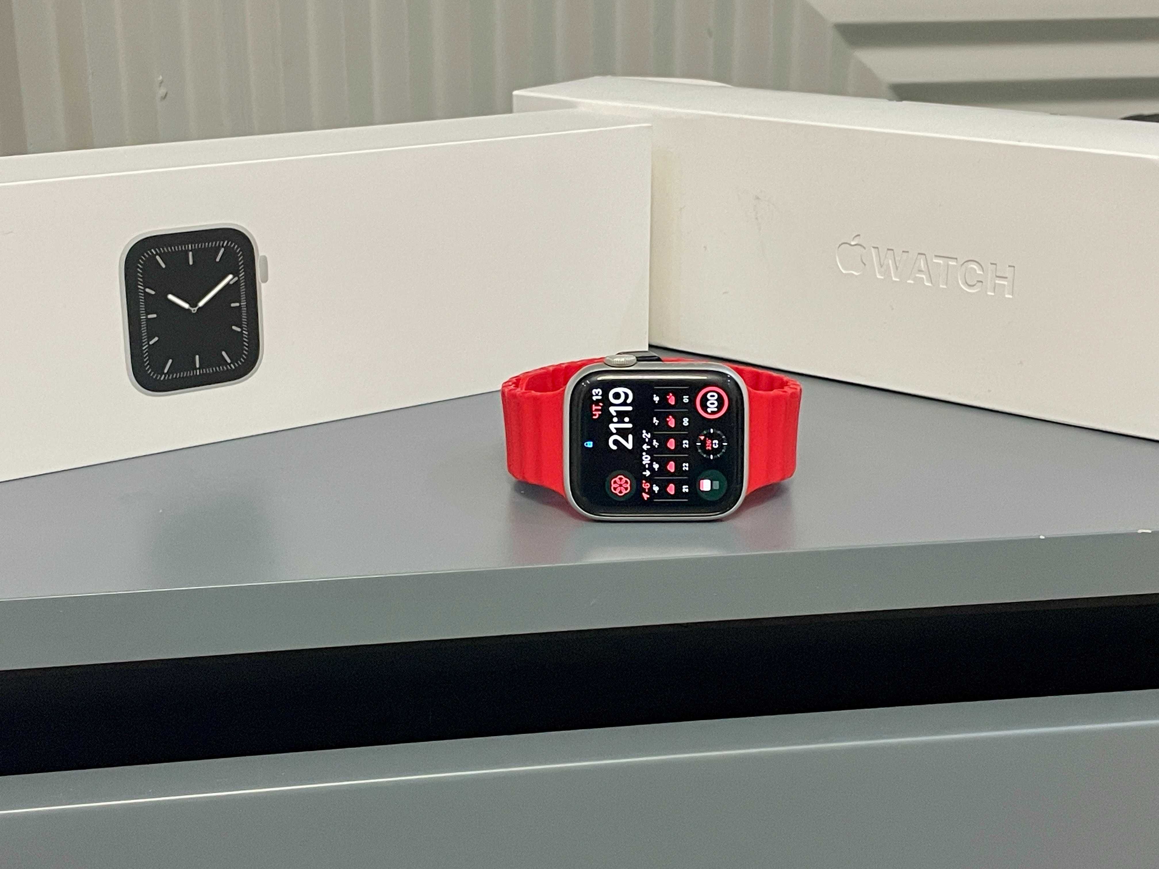 Apple Watch 5 Series