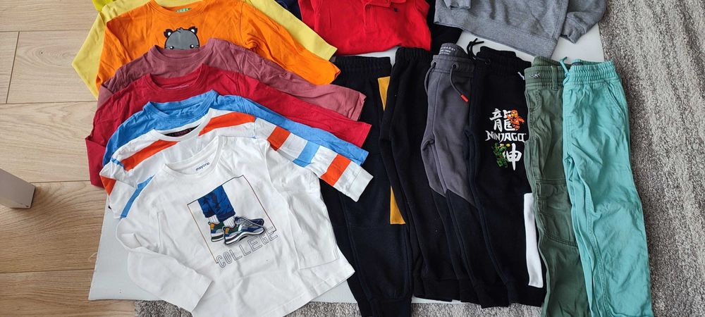 Лот дрешки за момче98-104 Nike,Beneton, Mayoral, Primark,ok