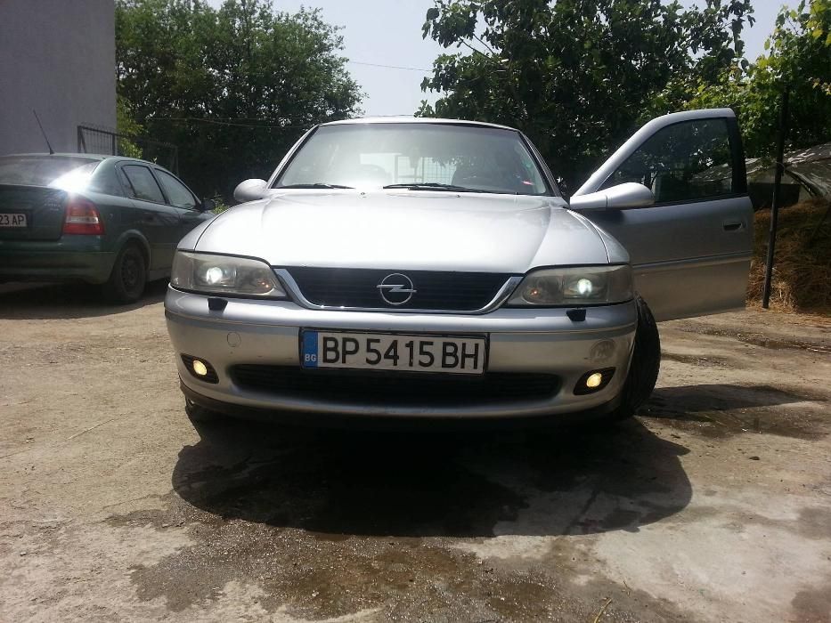 Опел Вектра Б на части/Opel Vectra B 2.5 V6 X25XE na chasti