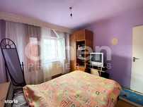 Apartament cu 3 camere, decomandat, etaj intermediar, zona Farmacia So