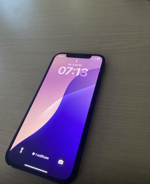 Vand iphone 12 urgent pret negociabil