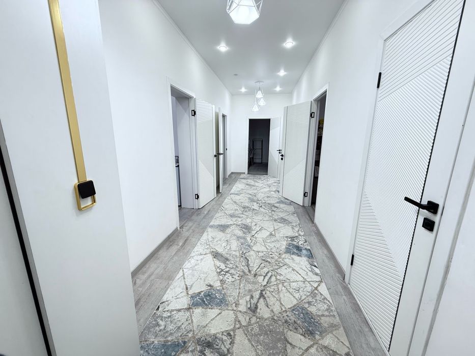 Продам дом,отдельный дом .3ком.,6 соток