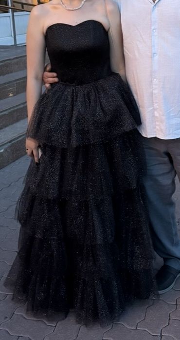 Платье черное срочно