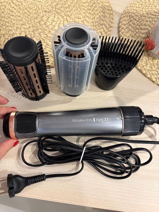 Remington Keratin Protect ceшоср с кръгла четка