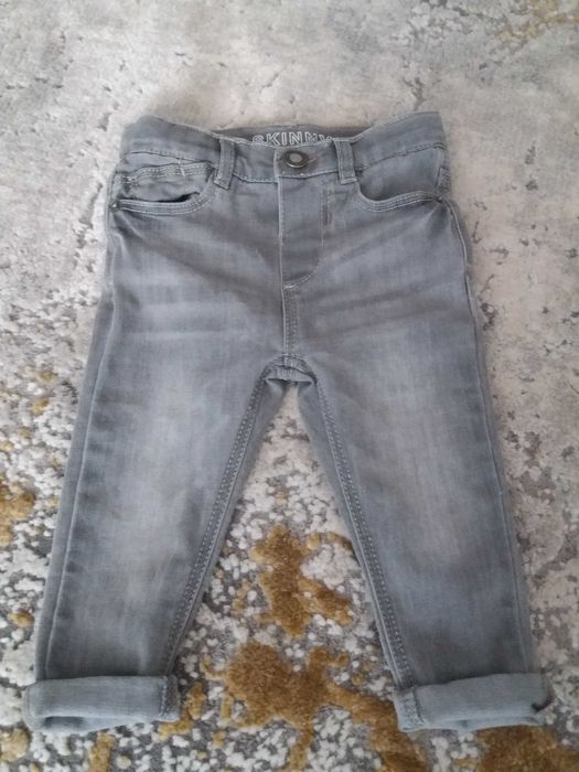 Vand blugi bebelusi zara