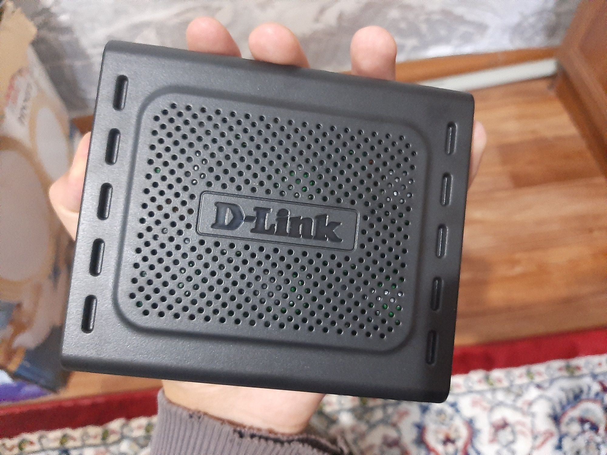 Маршрутизатор D-Link DSL-2500U