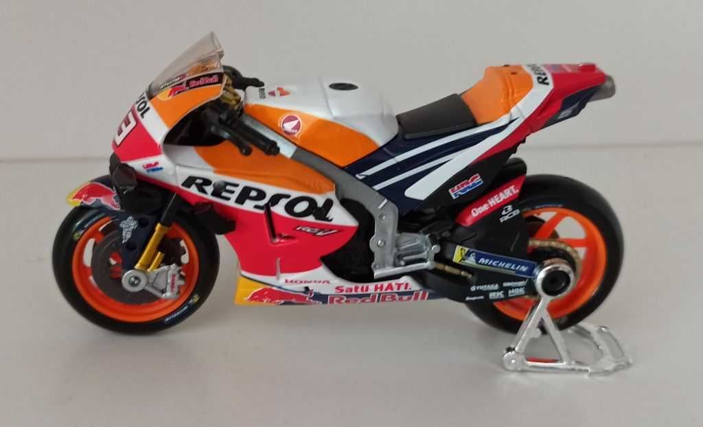 Macheta Honda RC213V Marc Marquez MotoGP 2021 - Maisto 1/18