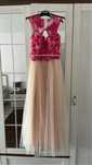 Vand rochie de seara marimea S model deosebit