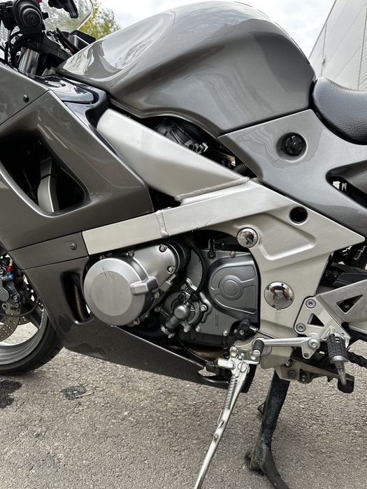 Kawasaki ZZR400 - 9200km