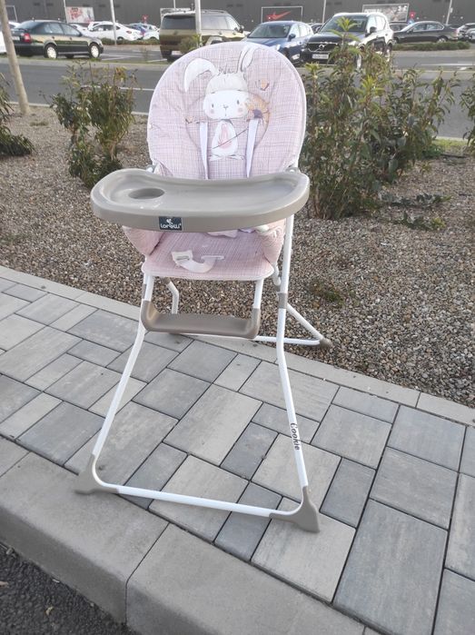 Scaun de masa bebe Lorelli Cookie Beige Daisy, colectie 2021