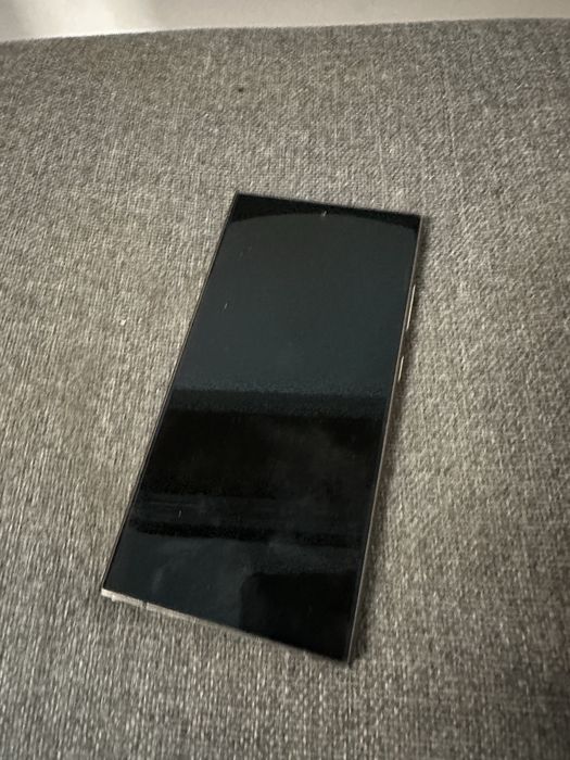 Samsung Galaxy S24 ULTRA 256 gb