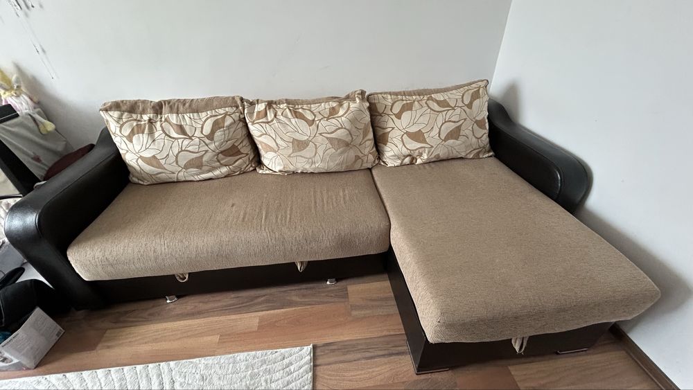 Vând coltar extensibil
