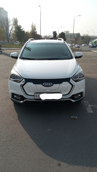 Электромобиль JAC iev 7 S запас хода 350 тали