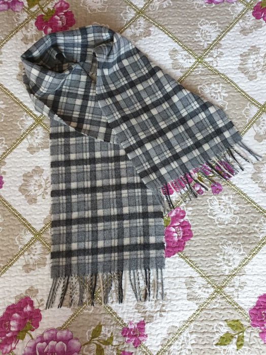 Fular casmir camel navy D. Schumacher Barisal