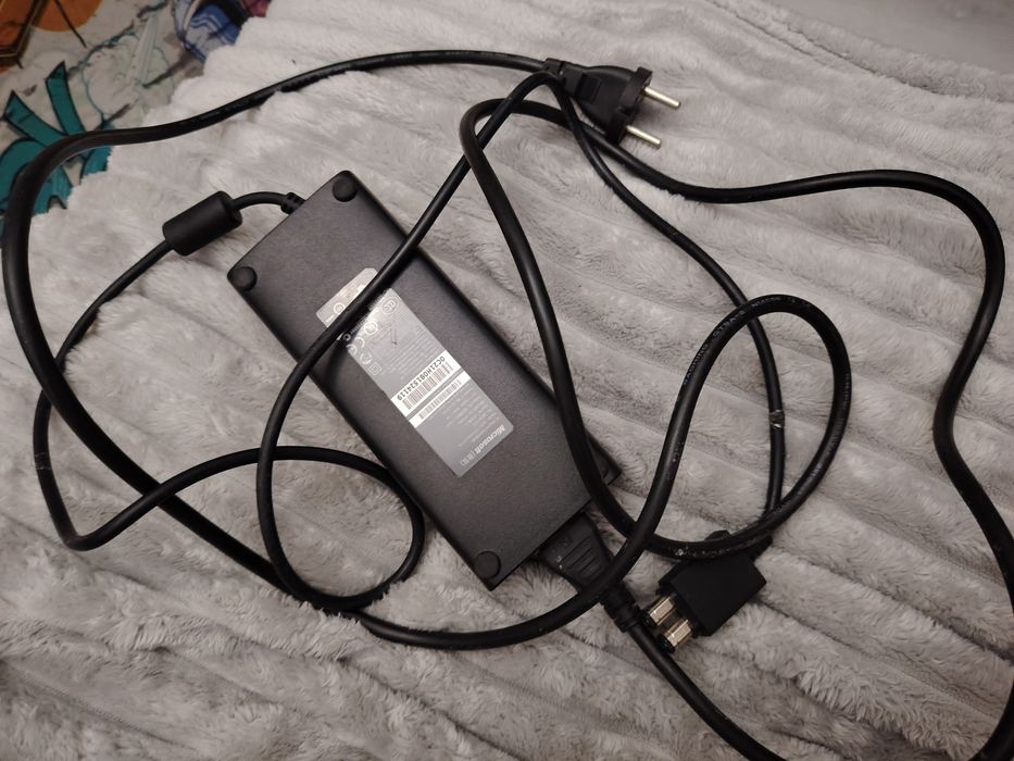 Xbox 360 slim Impecabil Pret negociabil