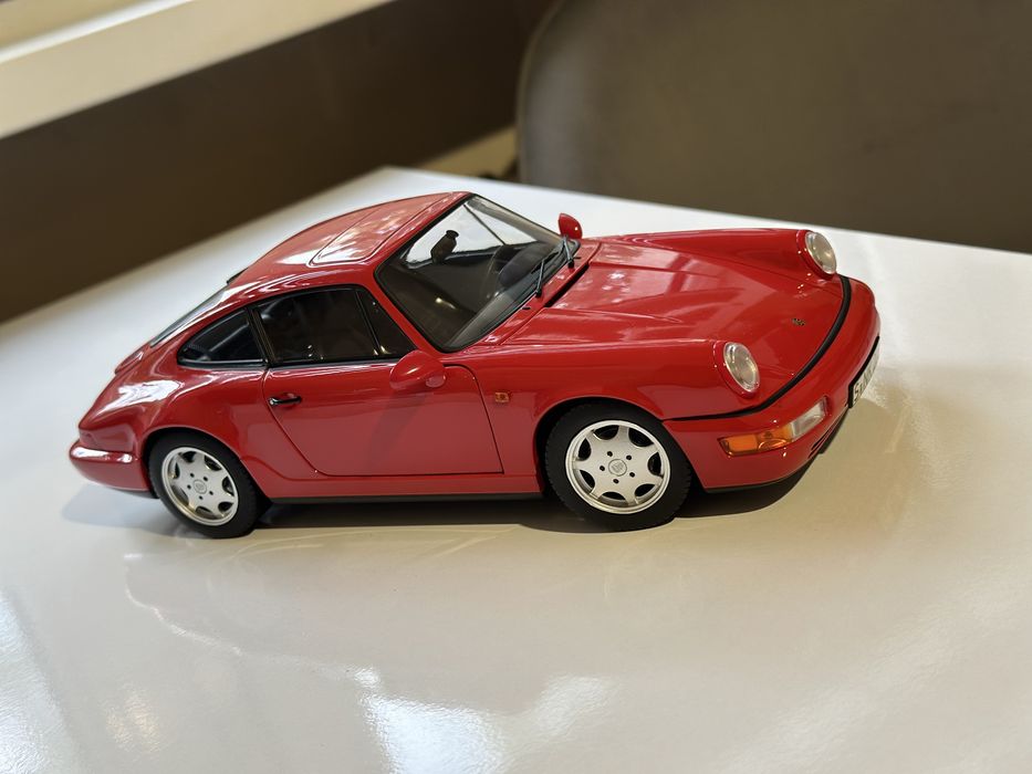 Vand macheta Porsche 911 964 Carrera Norev 1:18( nu autoart, kyosho)
