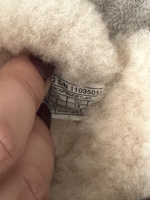 Бебешки ботушки UGG 18 номер