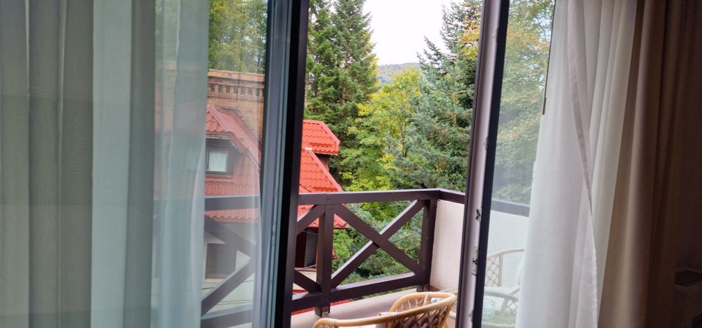 De vanzare ap Sinaia in vila,cota 1400 langa telegondola