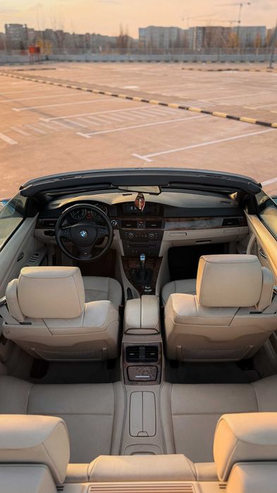 BMW Seria 3 E93 325 i Cabrio Automat