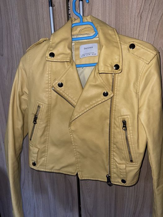 Geaca piele bershka xs