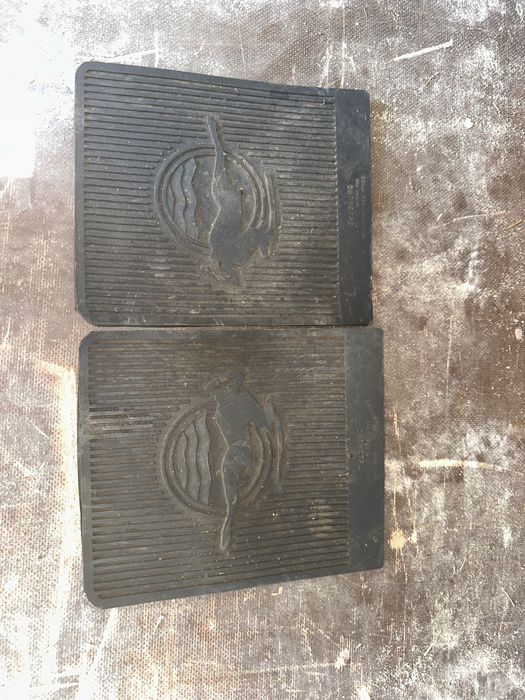 Продавам много нови части за Волга газ 24