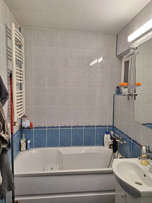 Vand apartament 3 camere – FOCSANI SUD