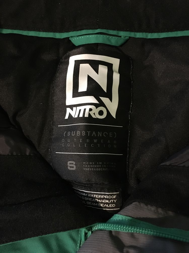 Сноуборд панталон Nitro Green, размер S.