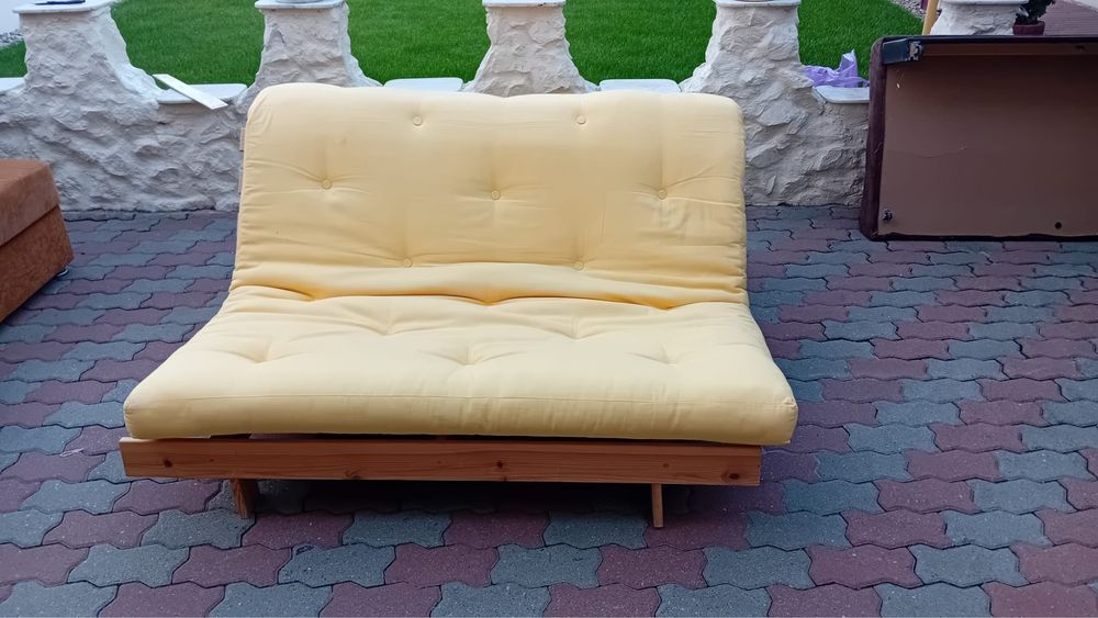 Canapea extensibila