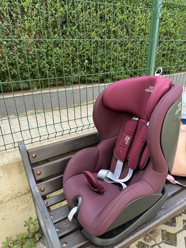 Столче за кола Britax Romer Trifix2, 76-105см.